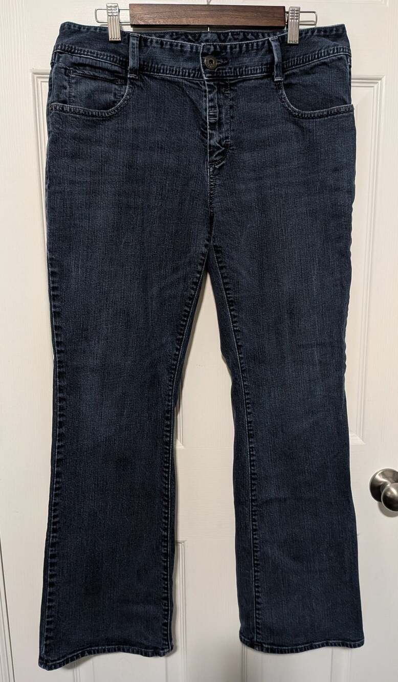 Eddie Bauer Curvy Fit Bootcut Jeans Blue Denim Size 14R Medium Dark Wash Stretch